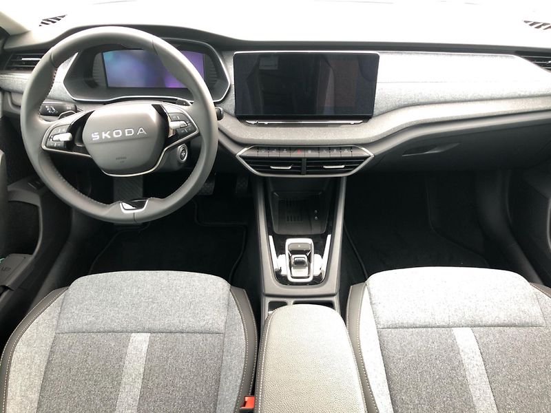 Škoda Octavia Combi - fotka 5 z 30
