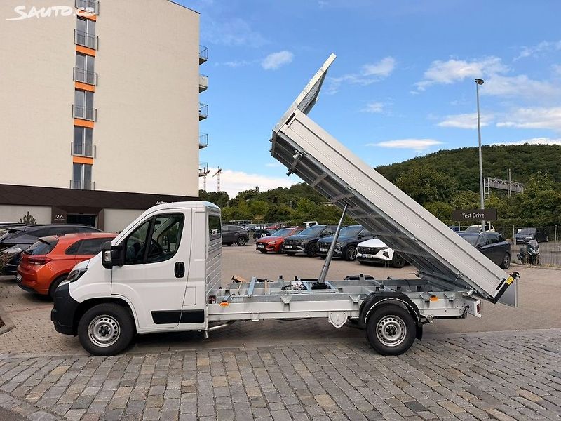 Fiat Ducato (2026) 2.2 MTJ 180k 6MT podvozek L4 - - fotka 4 z 5