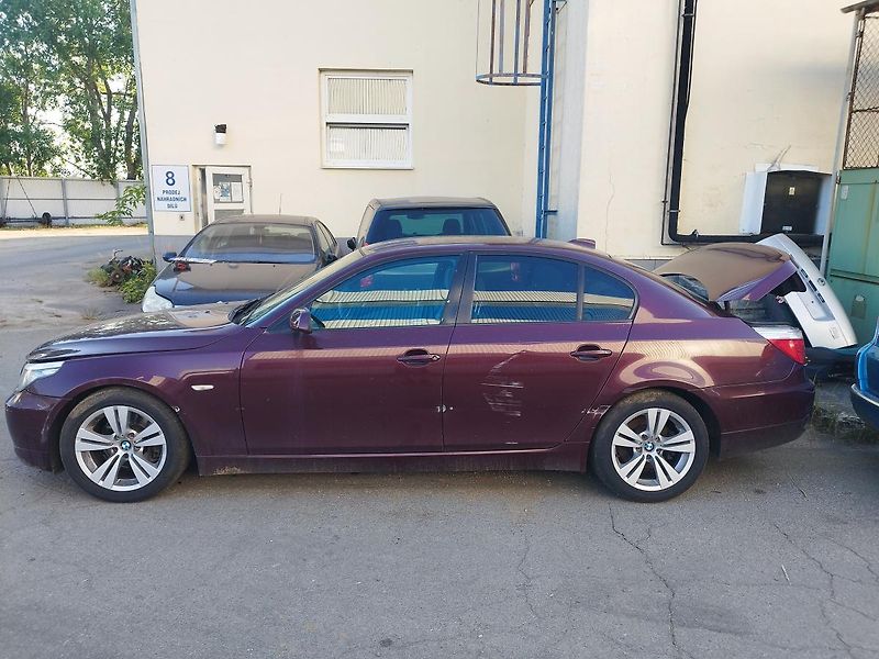 BMW Řada 5 (2008) E60/E61 03-10 NÁHRADNÍ DÍLY - fotka 5 z 14