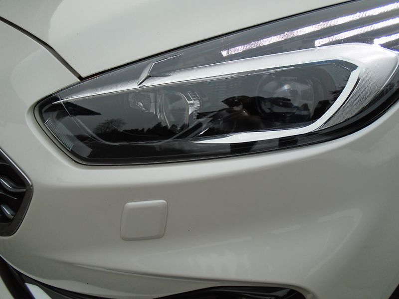 Ford S-MAX 2.0EcoBlue 140kW AWD Vignale A - fotka 10 z 49
