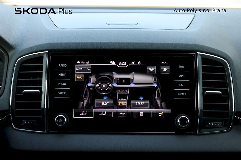 Škoda Karoq (2023) 2.0 TDI 110 kW Style - fotka 19 z 25