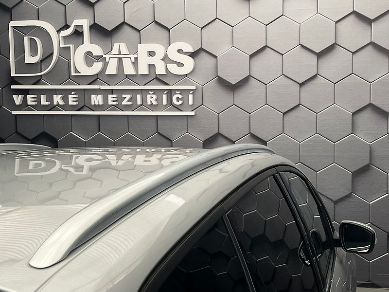 Ford Galaxy 2.5 HEV TITANIUM 7 míst - fotka 38 z 70