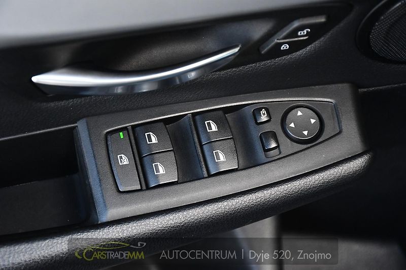 BMW Řada 2 218d GRAND TOURER NAVI PDC HUD - fotka 23 z 49