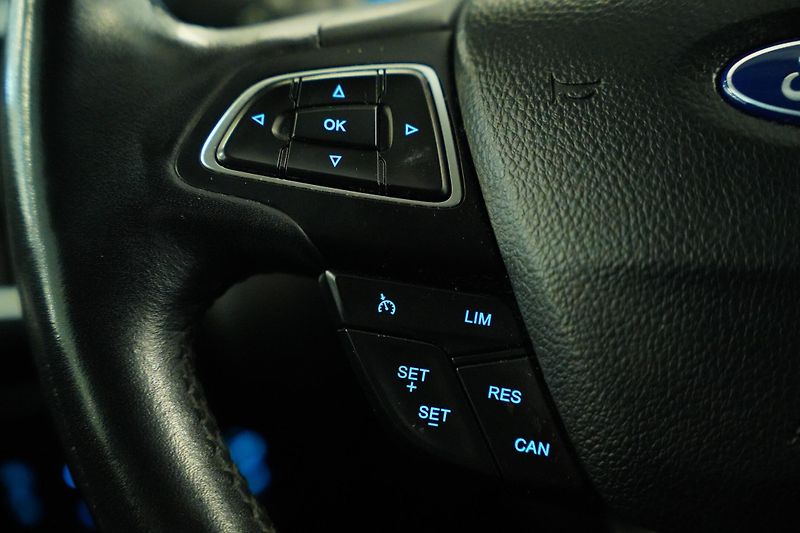 Ford Focus - fotka 16 z 26