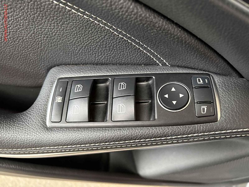 Mercedes-Benz CLA (2015) 1.6T 200, AT, bixen, navi - fotka 12 z 16