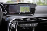 Auto na vodíkový pohon Toyota Mirai druhé generace, 18. května 2023, Ostrava.