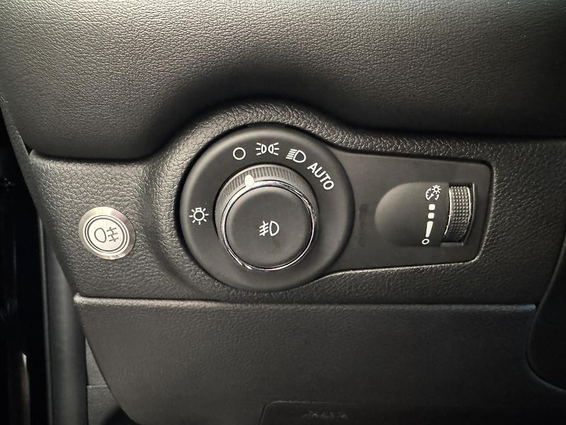 Dodge Durango 5,7 HEMI R/T PREMIUM LPG PRINS - fotka 23 z 47