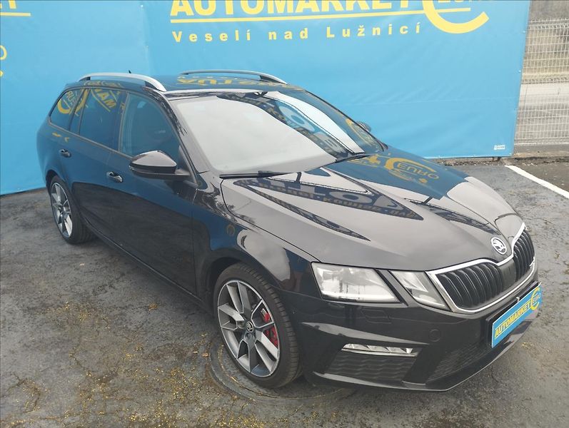 Škoda Octavia 2,0 TSi RS 169KW DSG  WEBASTO - fotka 3 z 20