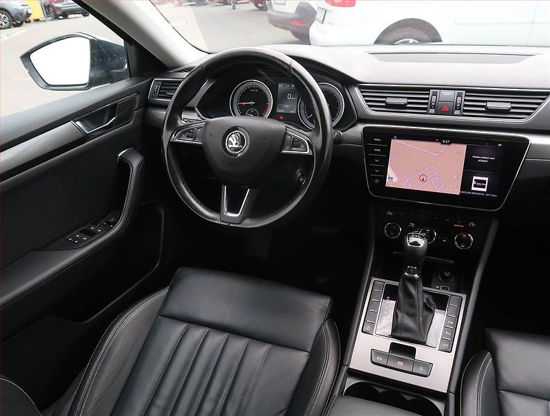 Škoda Superb (2019) Ambition Plus 2.0 TDI, Automat - fotka 7 z 25