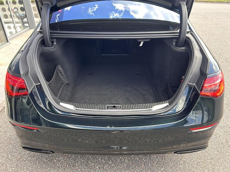 Mercedes-Benz Třídy S S 580 4MATIC LONG - fotka 38 z 40