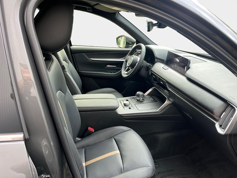 Mazda CX-80 (2026) D254/8AT/AWD/HOMURA/COSO - fotka 15 z 23