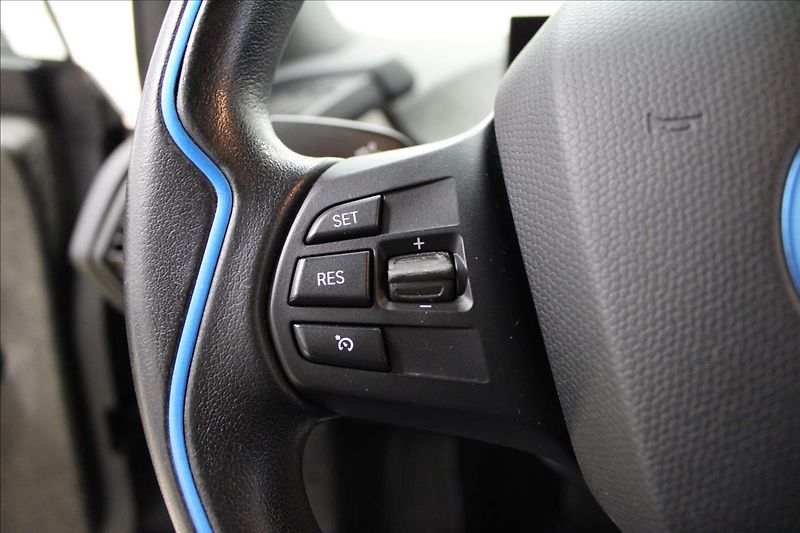 BMW i3 0,7 REX 60AH 125KW - fotka 17 z 30