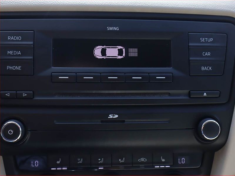 Škoda Octavia (2013) 1.6 TDI, Automat, Tempomat - fotka 16 z 18
