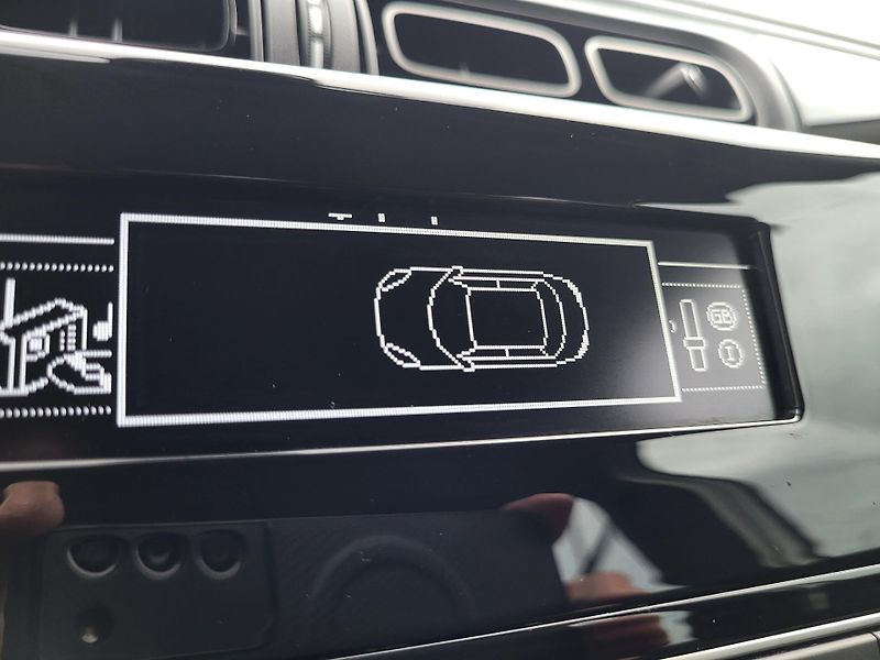 Citroën C3 1.2 PureTech 82k S&S FEEL *ČR - fotka 17 z 41