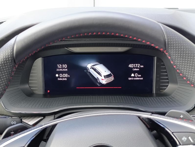 Škoda Octavia RS 2.0TSI 180kW ČR DPH - fotka 24 z 36