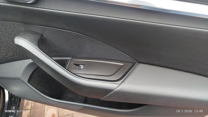 Škoda Octavia (2023) 2.0 TDi  4x4 - fotka 38 z 57