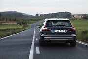 Volvo V60.