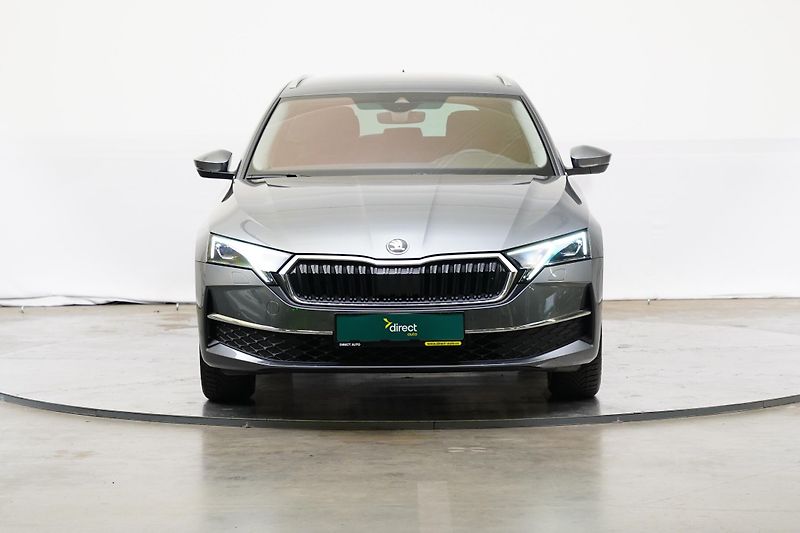 Škoda Octavia - fotka 4 z 26