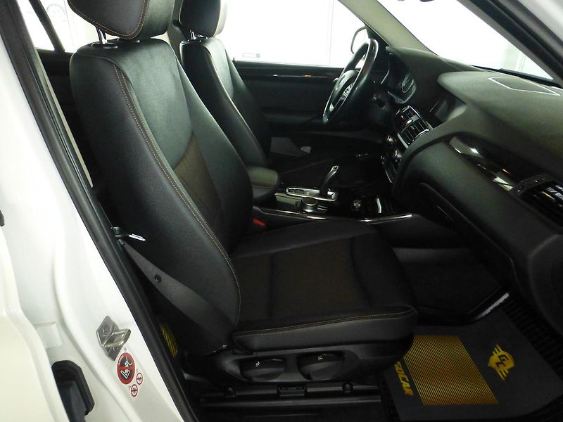 BMW X3 (2017) 2,0D-140KW*KAMERA*NAVI*ČR-1MAJ - fotka 23 z 32