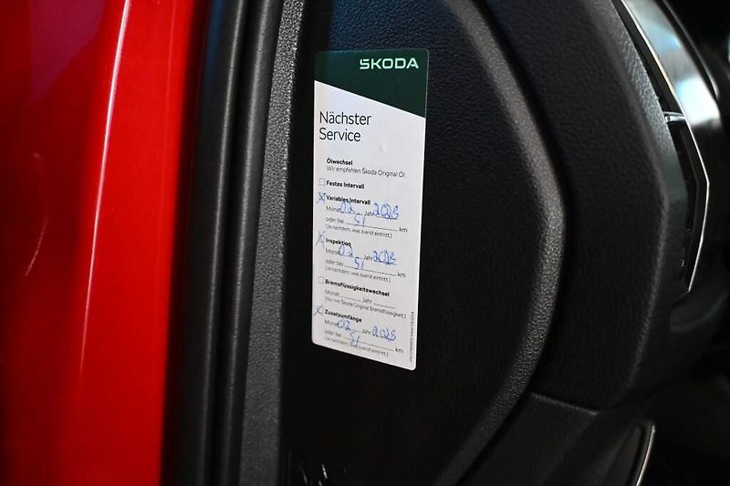 Škoda Kodiaq (2023) 2.0 STYLE LED Matrix DSG ACC T - fotka 32 z 36