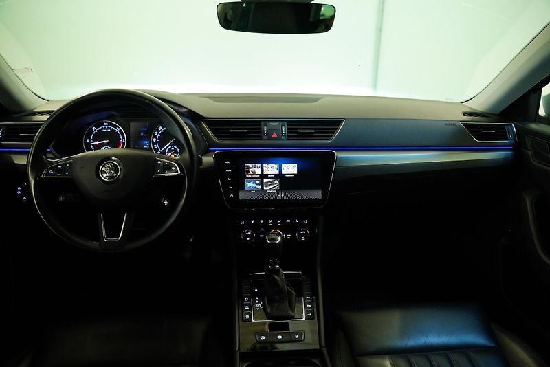 Škoda Superb - fotka 5 z 29