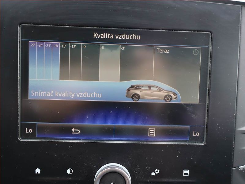Renault Mégane (2017) 1.6 SCe, Navi, Tempomat - fotka 19 z 20