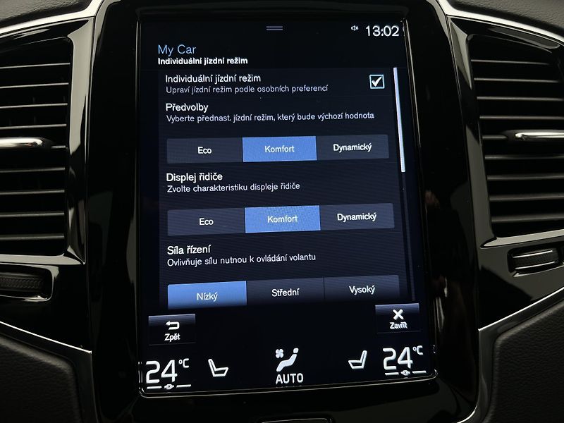 Volvo XC90 B5 AWD INSCRIPTION AUT 7 MÍST - fotka 37 z 50