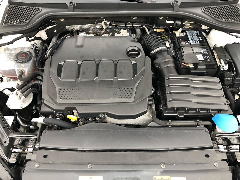 Škoda Octavia 2,0TDi 85kW AMBITION PLUS - fotka 28 z 28
