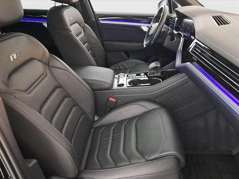 Volkswagen Touareg (2021) 3.0 TDI - fotka 9 z 19