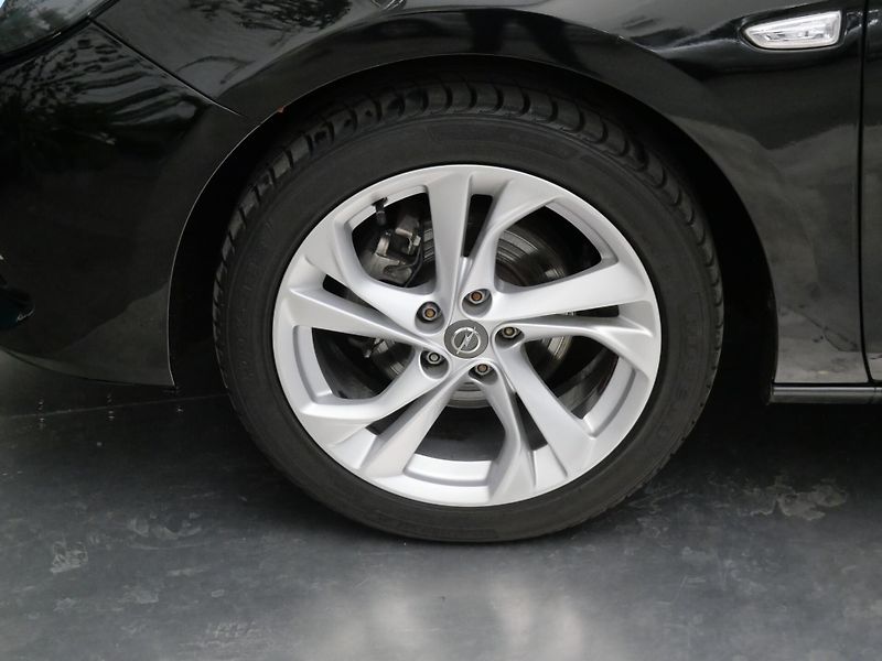 Opel Astra - fotka 10 z 23