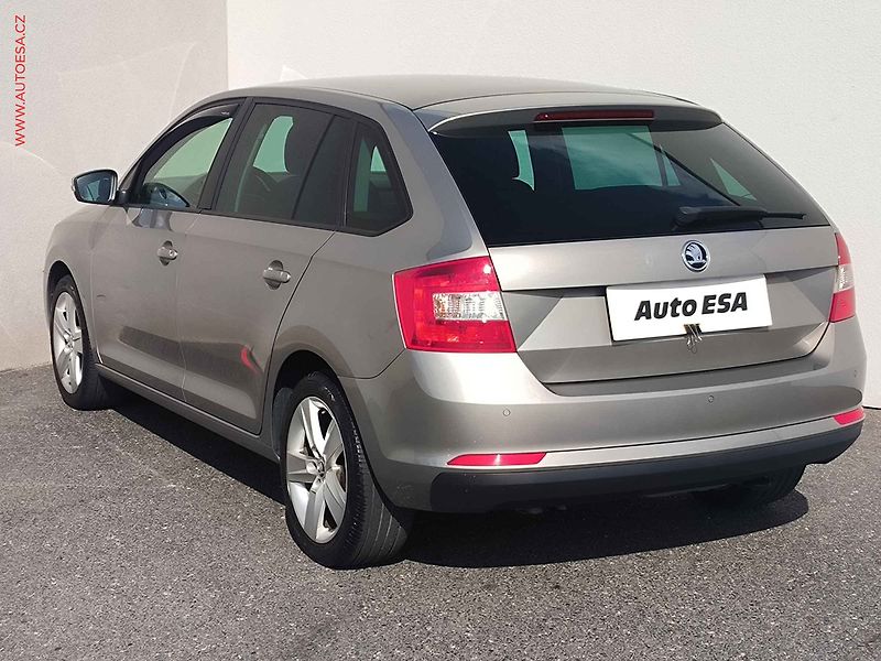 Škoda Rapid (2016) 1.4 TSi, Joy, DSG, xenon - fotka 6 z 20
