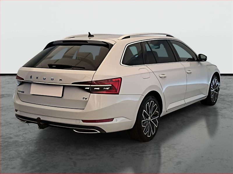 Škoda Superb (2020) Laurin&Klement iV 1.4 TSI PHEV - fotka 5 z 21