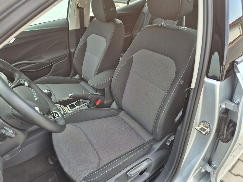 Škoda Fabia (2025) Selection 1.0 TSI 70 kW 5°manu - fotka 14 z 30