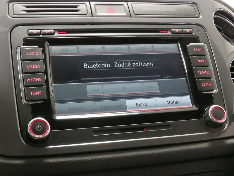 Volkswagen Tiguan - fotka 21 z 26