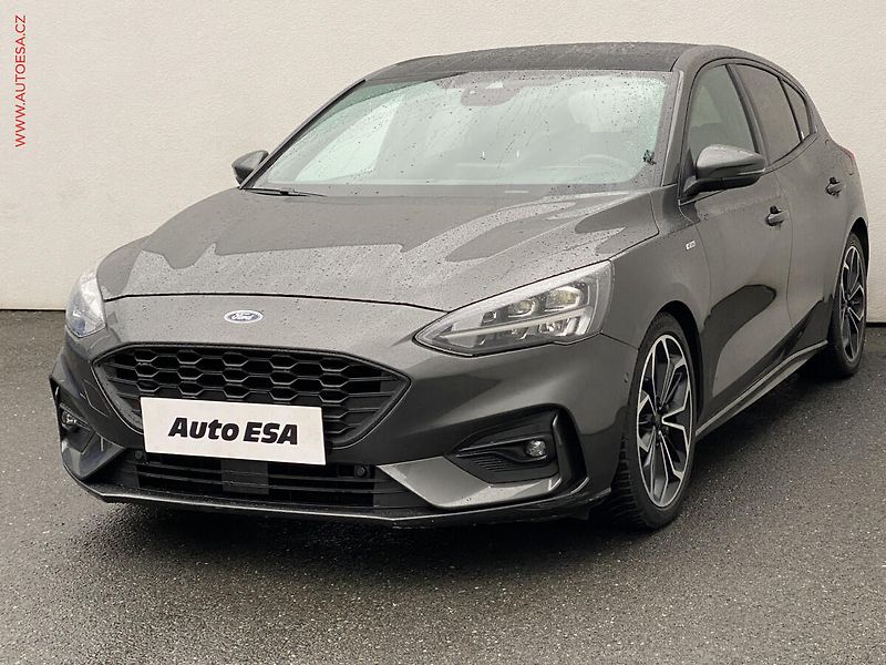 Ford Focus (2018) 1.5 TDCi, AT, headUP - fotka 3 z 20
