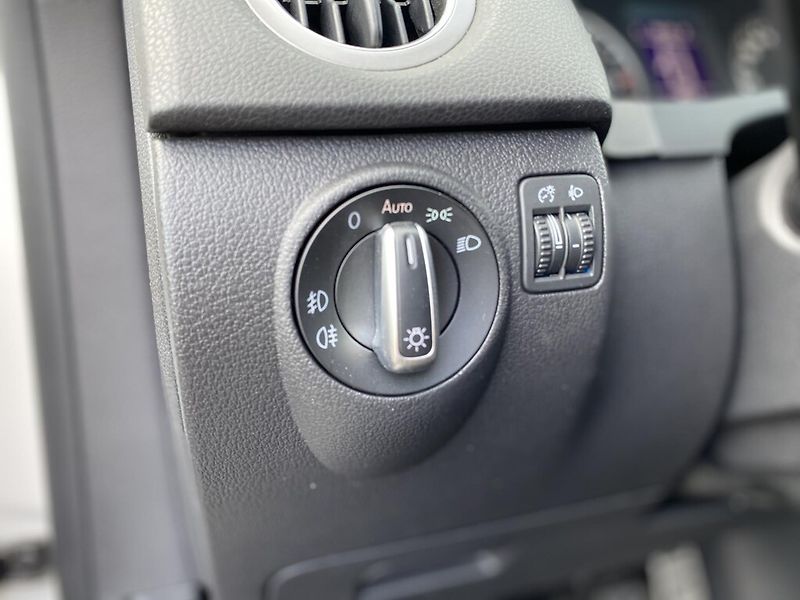 Volkswagen Tiguan 2.0 TDI 103 kW DSG 4Motion - fotka 13 z 26