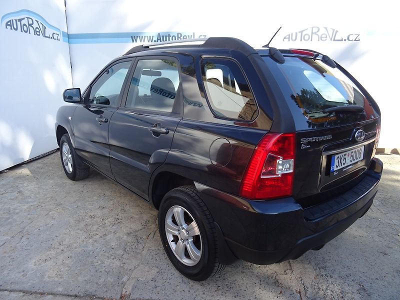 Kia Sportage (2009) 2.0i,104kW,NovéČR,klima - fotka 3 z 23