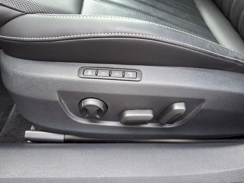 Škoda Superb (2023) Sportline 1.5TSi 110kW - fotka 32 z 35