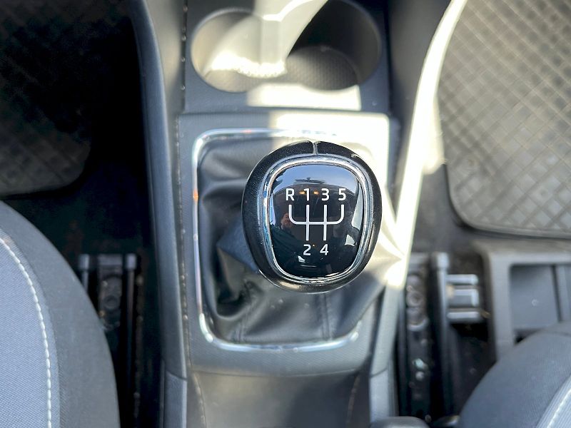 Škoda Rapid (2017) 1.2 TSI 66kW Ambition - fotka 11 z 23