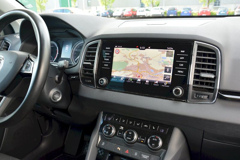 Škoda Karoq (2019) 1.5 TSI 110 kW Style EXTRA - fotka 18 z 26