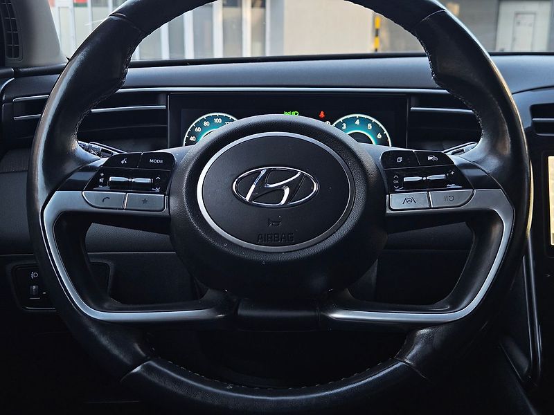 Hyundai Tucson 1,6 T-GDi, Style Premium,1.maj - fotka 18 z 46