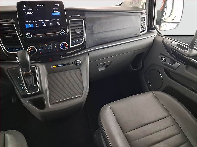 Ford Tourneo Custom (2019) Titanium 2.0 EcoBlue, ČR, DPH - fotka 8 z 23