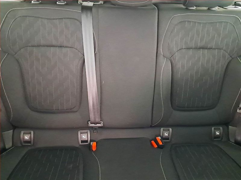 Renault Mégane (2019) 1.3 TCe, Navi, Tempomat - fotka 10 z 22