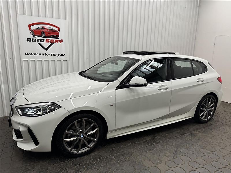 BMW Řada 1 120i M Sport Virtual Pano LED - fotka 3 z 47