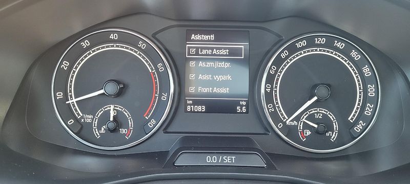 Škoda Scala (2019) 1,5TSi 110kW benzín DSG Style  - fotka 24 z 54