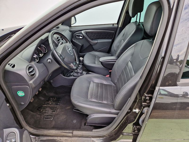 Dacia Duster Prestige  1.2 TCe - fotka 19 z 29