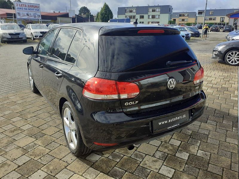 Volkswagen Golf (2011) VI 1.2 TSi - fotka 5 z 41