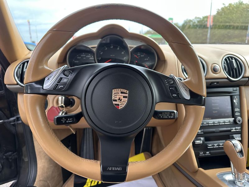 Porsche Cayman (2011) Porsche Cayman 2011 - fotka 11 z 14