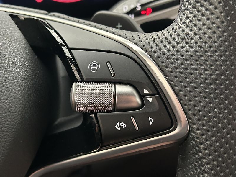 Škoda Kodiaq 2.0 TDI 4x4 SportLine - fotka 20 z 30