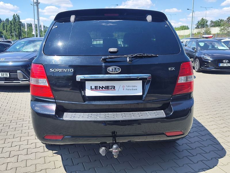 Kia Sorento 2.5 CRDi/125kW 4x4, ČR 2.Maj. - fotka 6 z 24